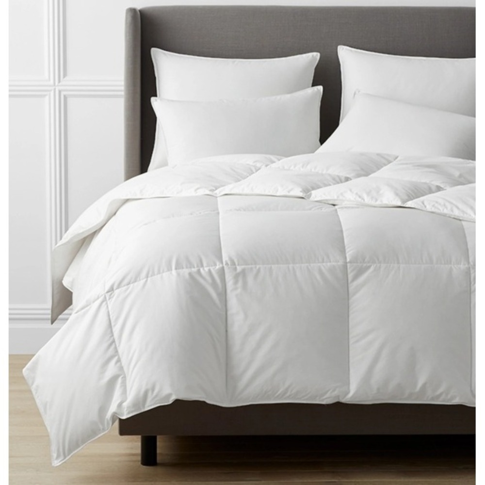 The Company Store Olympia LoftAIRE Down Alternative Comforter King White Medium